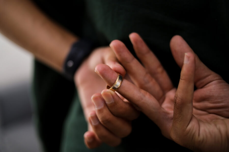 Discreet infidelity investigations in South Florida to uncover signs of cheating or marital misconduct